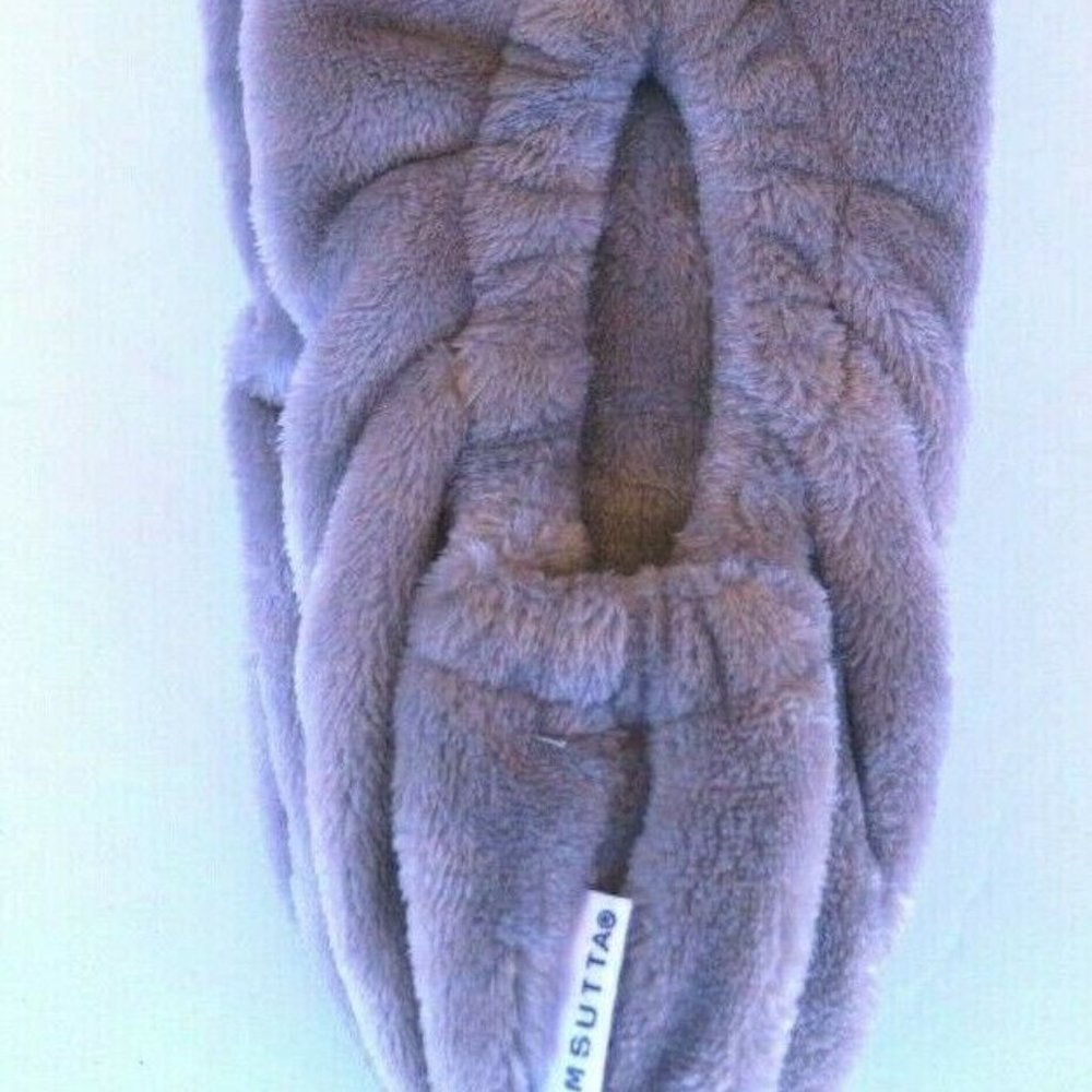 Wamsutta Ultra Plush Memory Foam Footies Slippers. - Picture 4 of 4